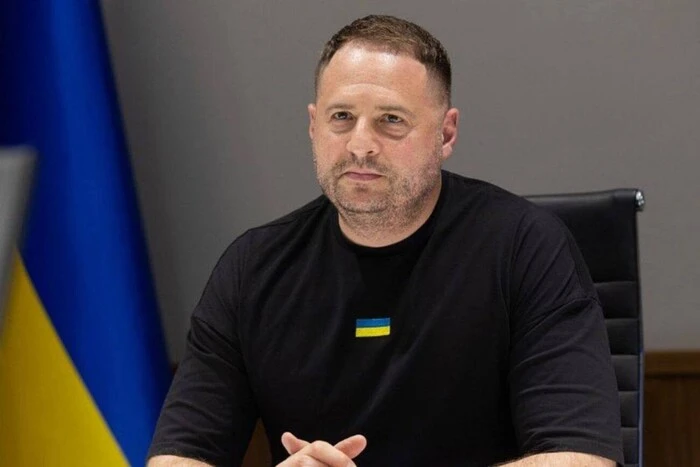 Єрмак подав у відставку – Главком