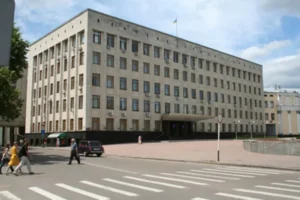 В яких областях витрачається найбільше «депутатських» грошей: графіка