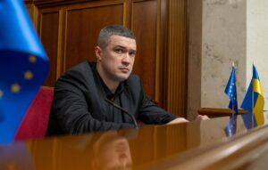Колишній менеджер бетонних заводів Євген Гвоздарьов очолив ДП «Укроборонсервіс» під дахом Конотопського та Федорова,  –  розслідування