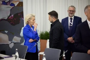Зеленський обговорив з президенткою Єврокомісії пакет підтримки Україні
