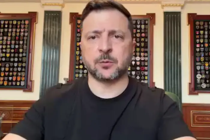 Президент попередив про можливий масований удар РФ цієї ночі