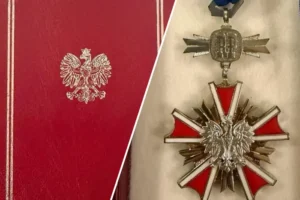 Експрем’єр Гройсман відмовився від польського ордена