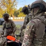 СБУ викрила агентів ФСБ, які планували вбити десятки військових під виглядом «благодійної» вечірки