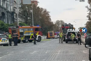 «Географію визначено». Зеленський анонсував відповідь на удари по будівлі СБУ